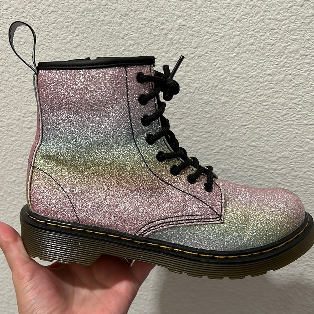 Dr martens girls boots